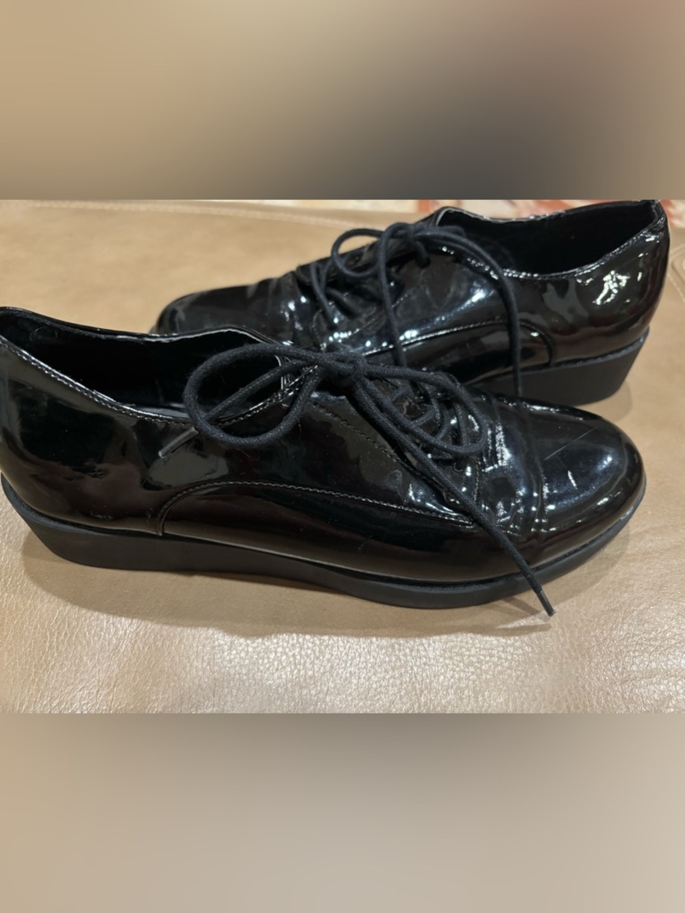 Madden Girl Black Patent Lace-Up minimalist sleek Oxfords - Picture 5 of 7